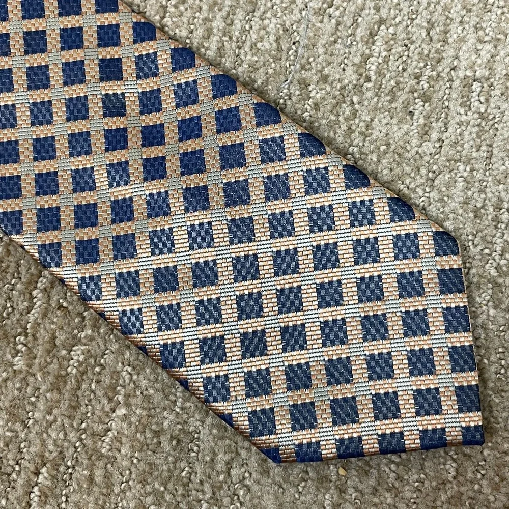 VTG Zignone Platinum‎ Gray Yellow Check Necktie 100% Poly 58x4 Old Money